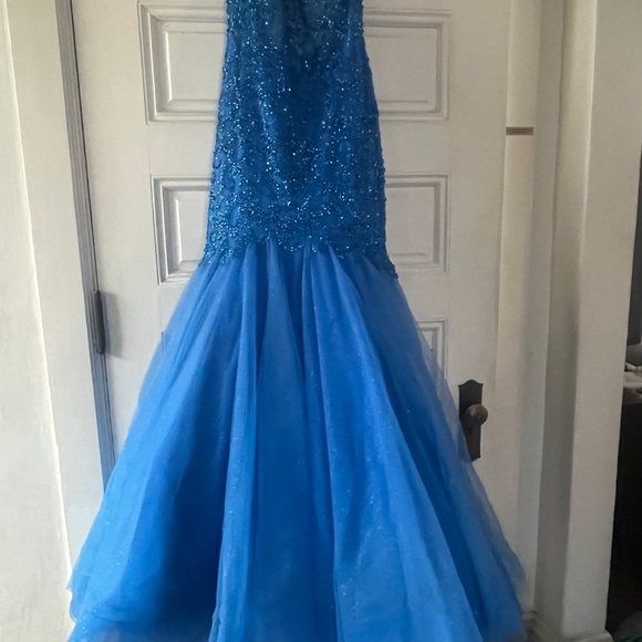 Mori Lee Prom Size 6 Like New - Picture 7 of 14